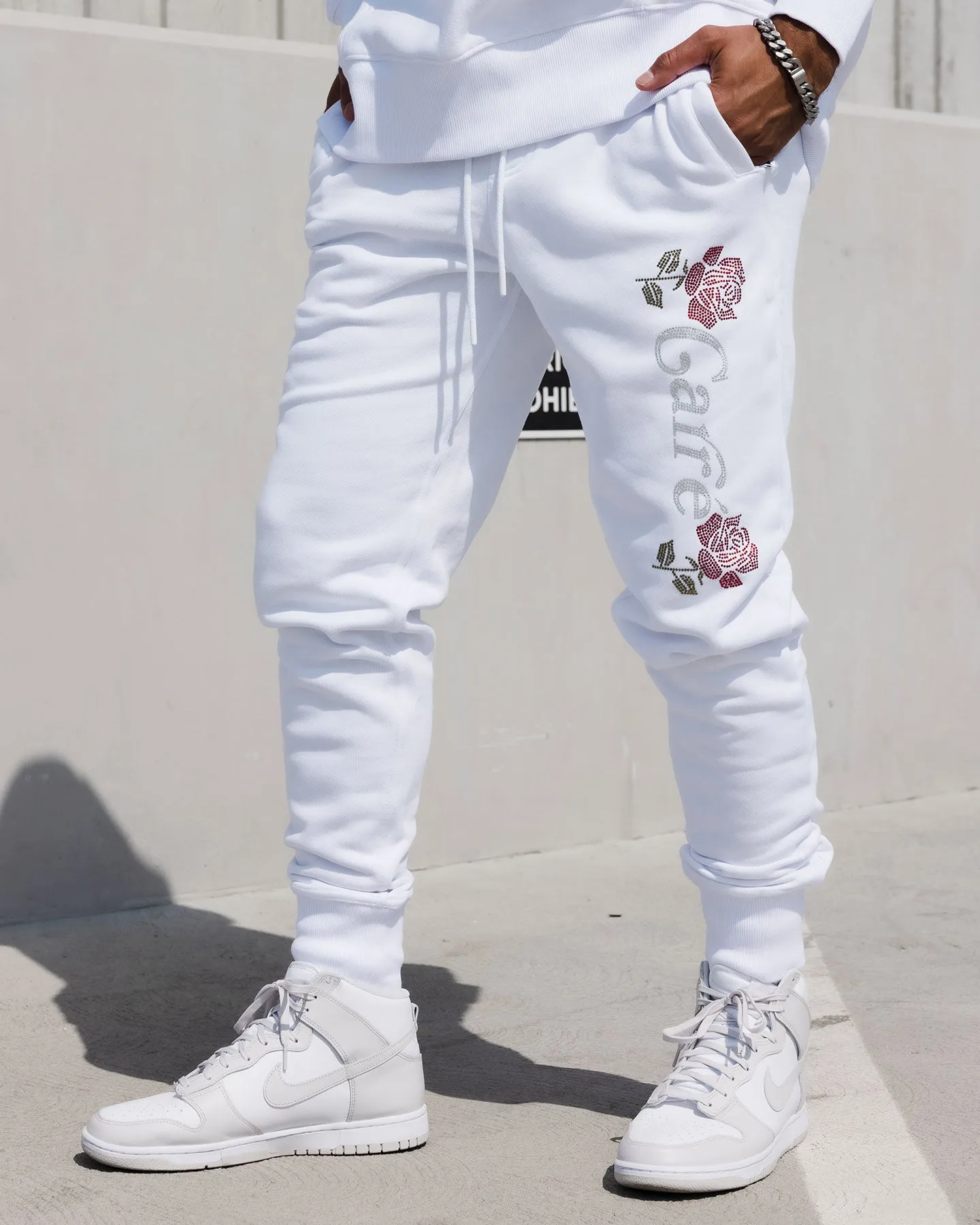 Carré Rhinestone Rose Sweatpants White