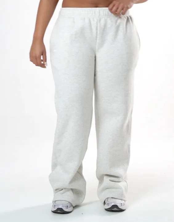 Classic Straight Leg Jogger - Light Grey Marle