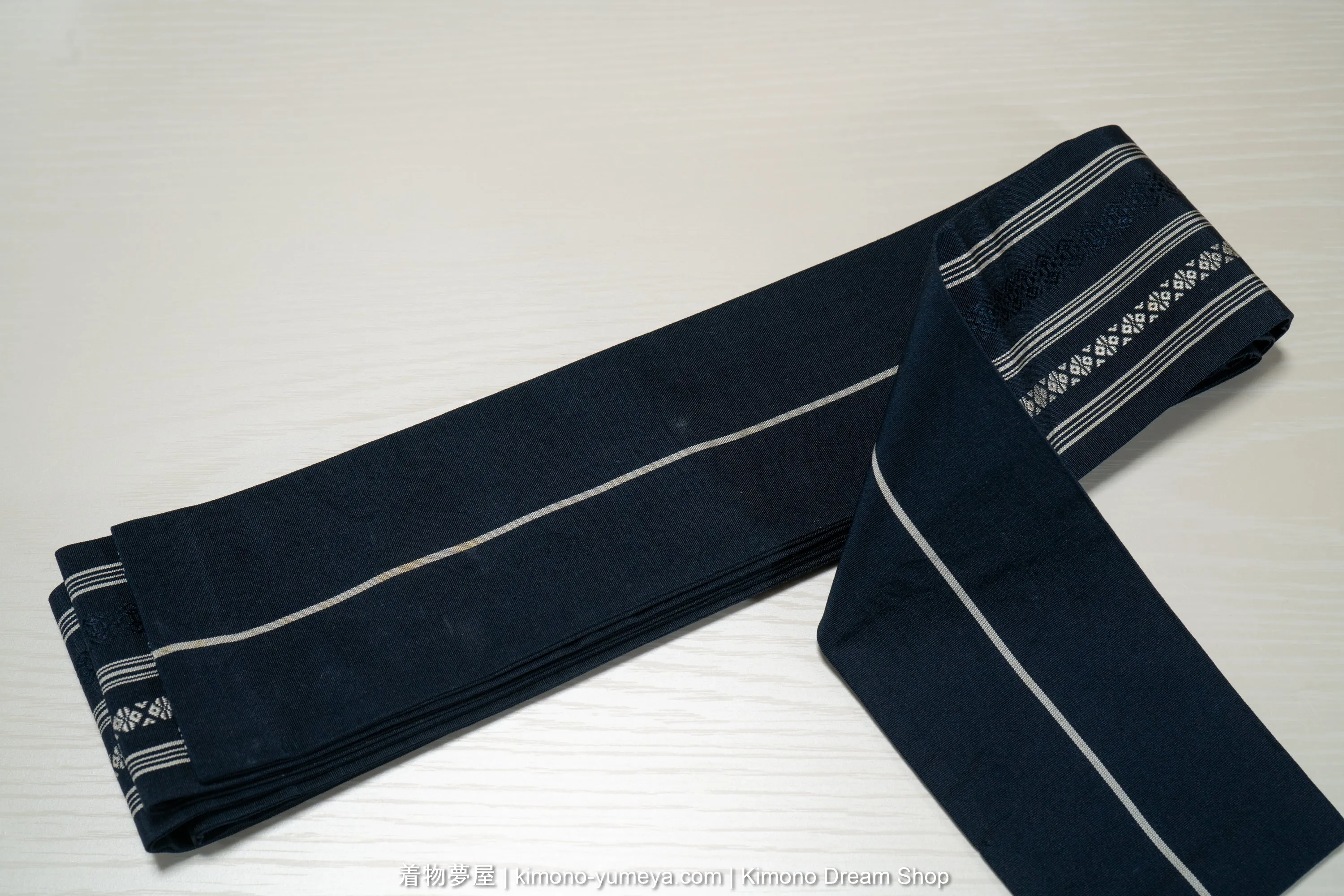 Dark Blue Silk Tanzen Obi - Lightweight Men's Informal Kimono Belt - Silver Kejogara Pattern