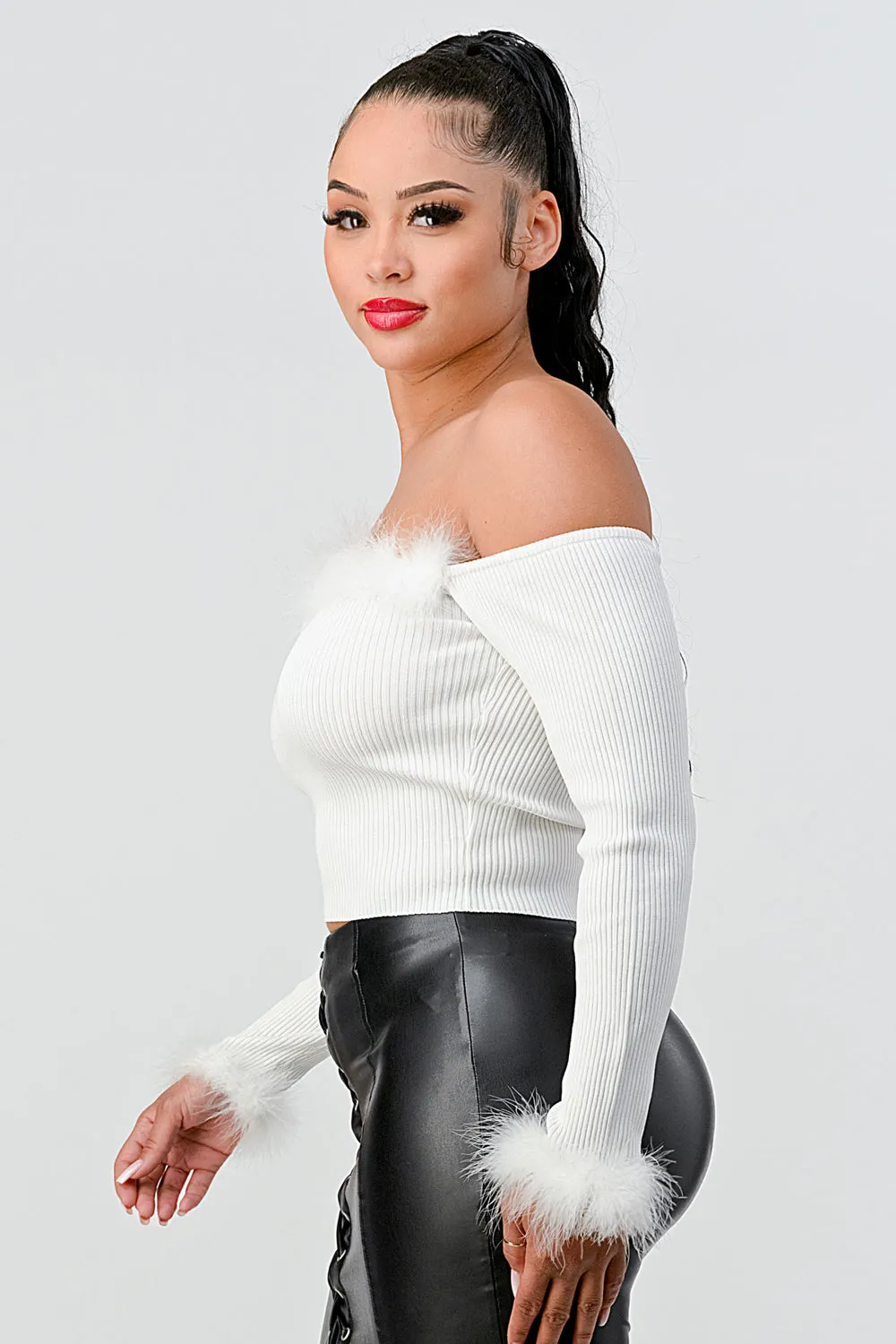 FUR RIB SWEATER KNIT OFF SHOULDER CROP TOP