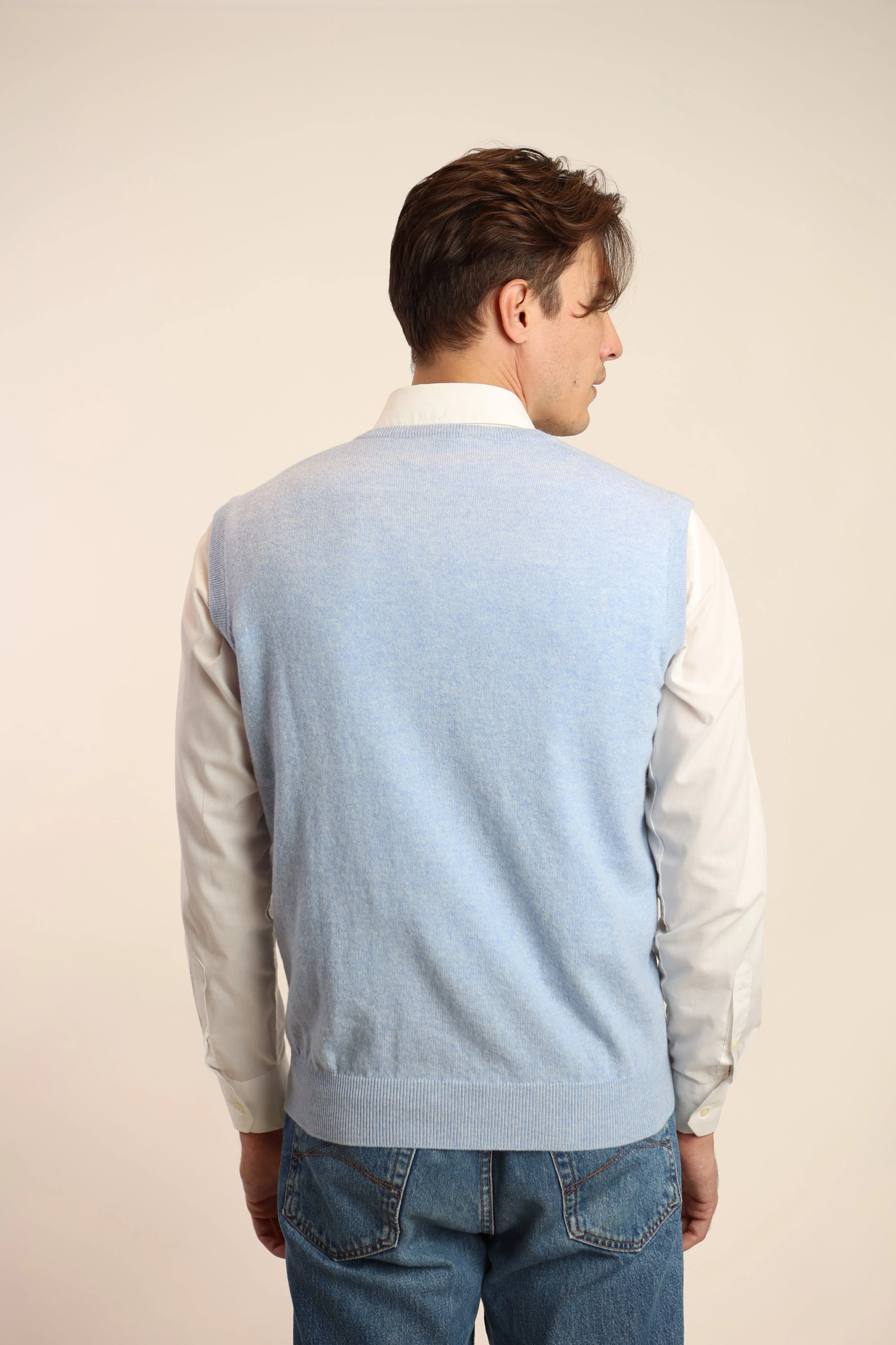 Gilet scollo v in puro cashmere