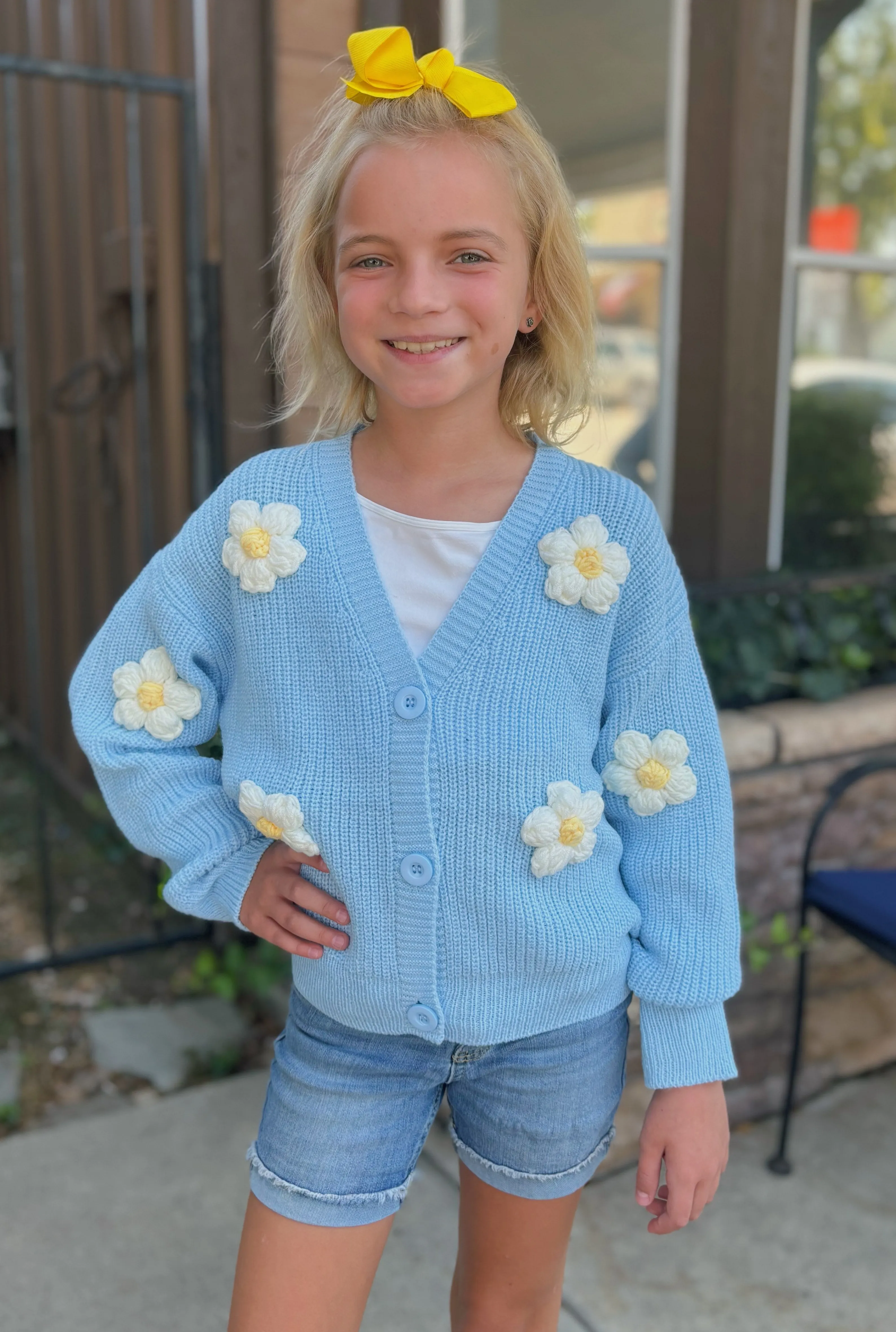 GIRL'S BLUE FLOWER SWEATER