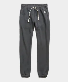 Lightweight Classic Sweatpant in Asphalt