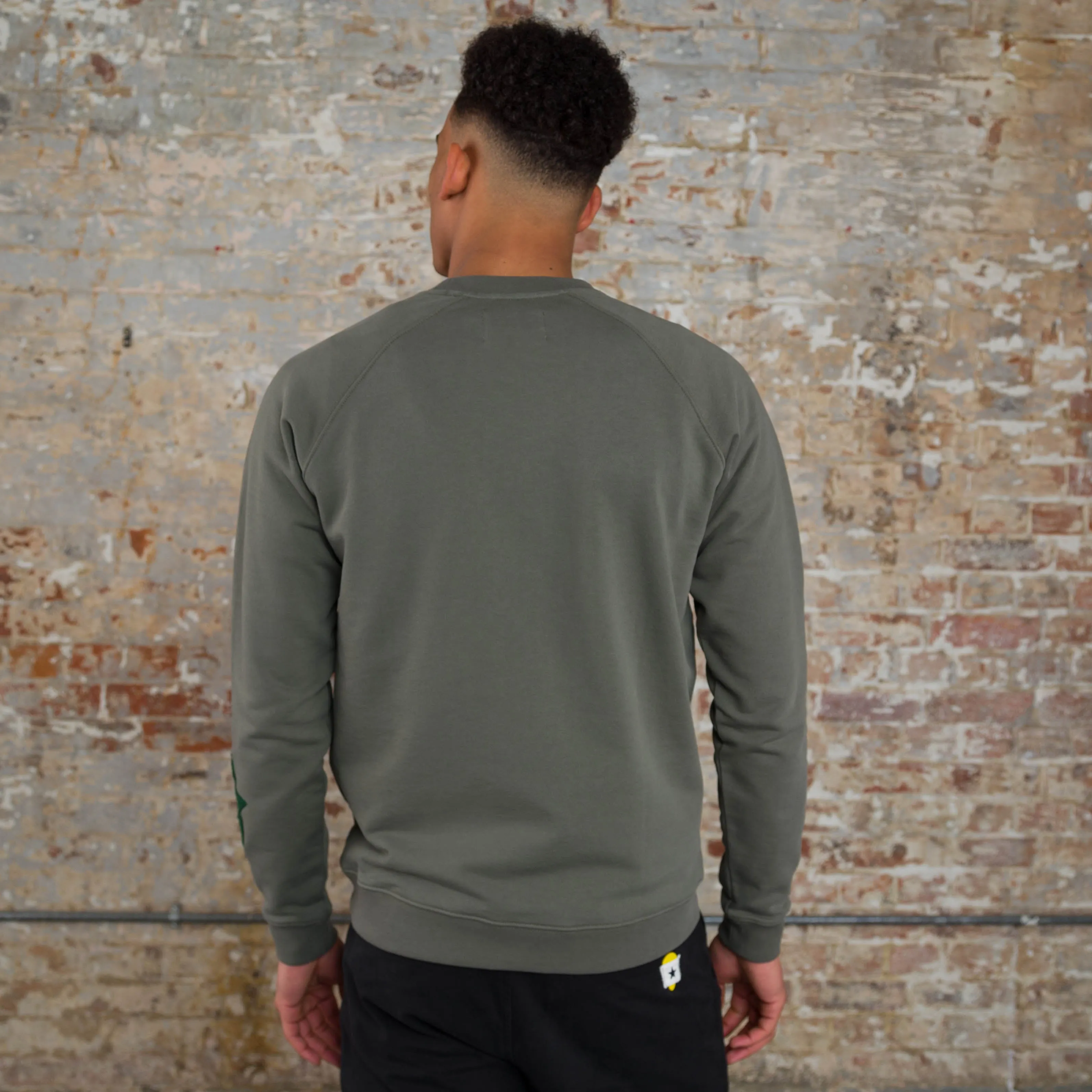 Raglan Star Sweat - Olive