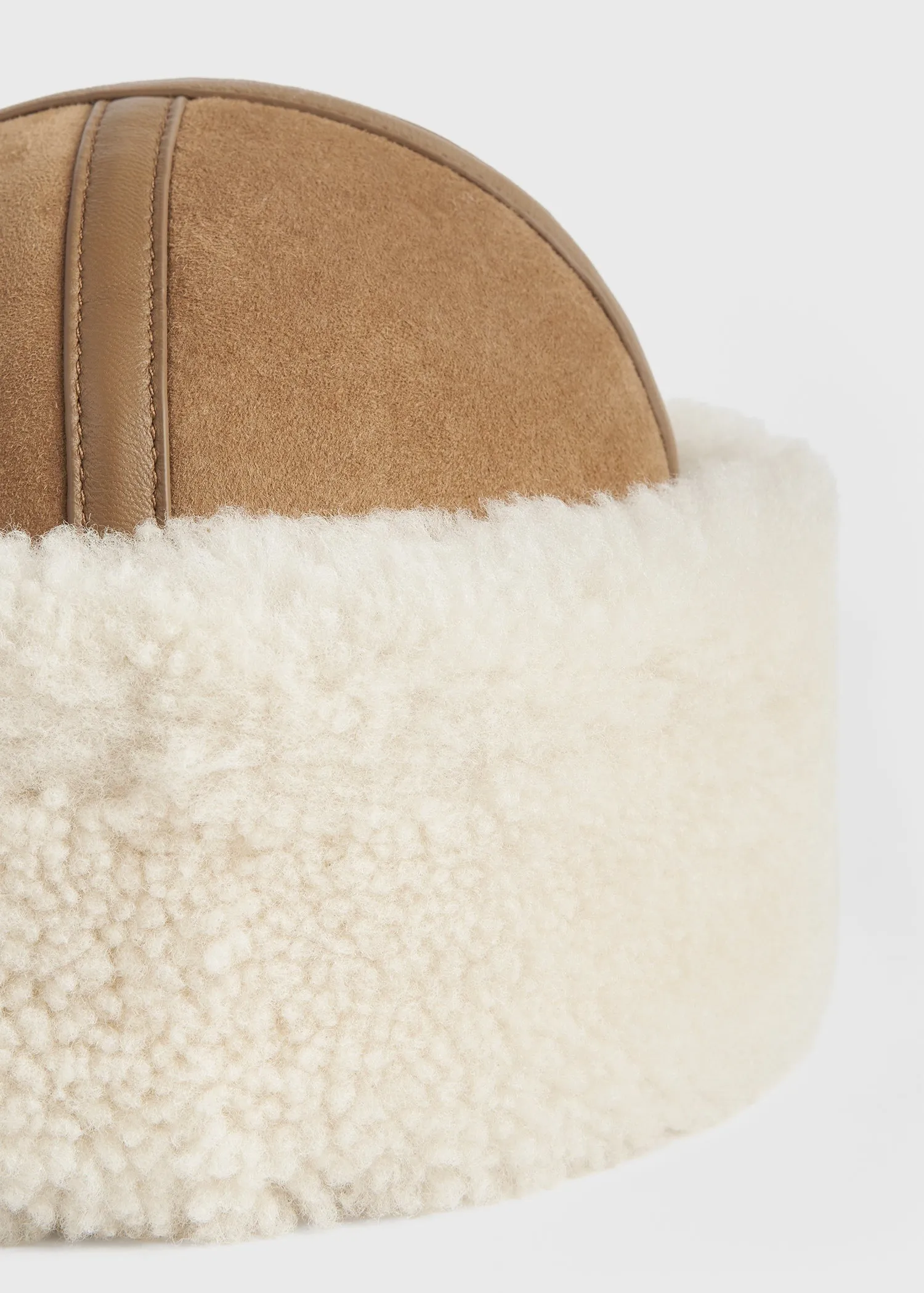 Shearling winter hat biscuit