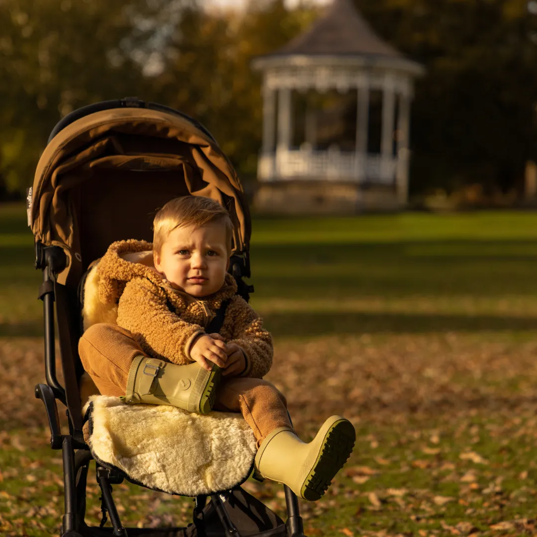 Sheepskin Pram Liner - Short Wool (Universal Fit)