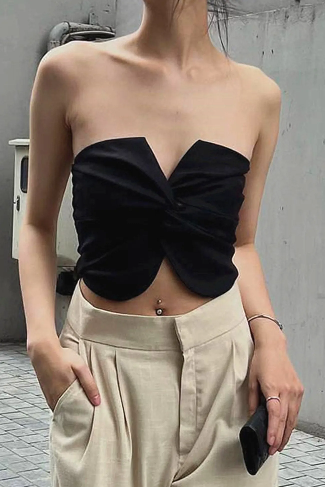 Solid Color Twisted Strapless Crop Top