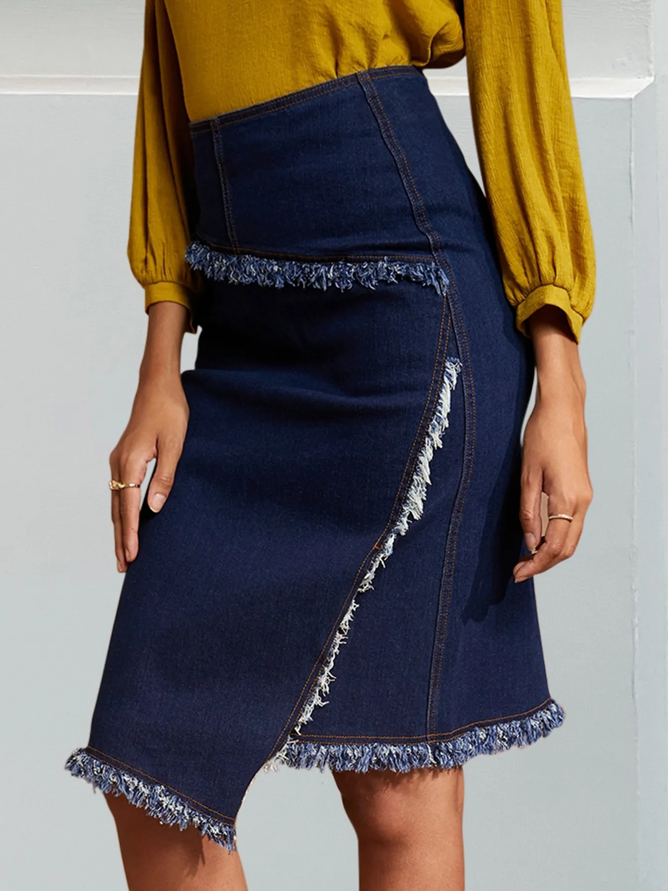 Women's High Waist Raw Hem Denim Skirt